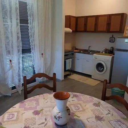 Ca' Luciano Cinque Terre, Wifi, Aria Condizionata Апартаменты Кастельнуово-ди-Магра